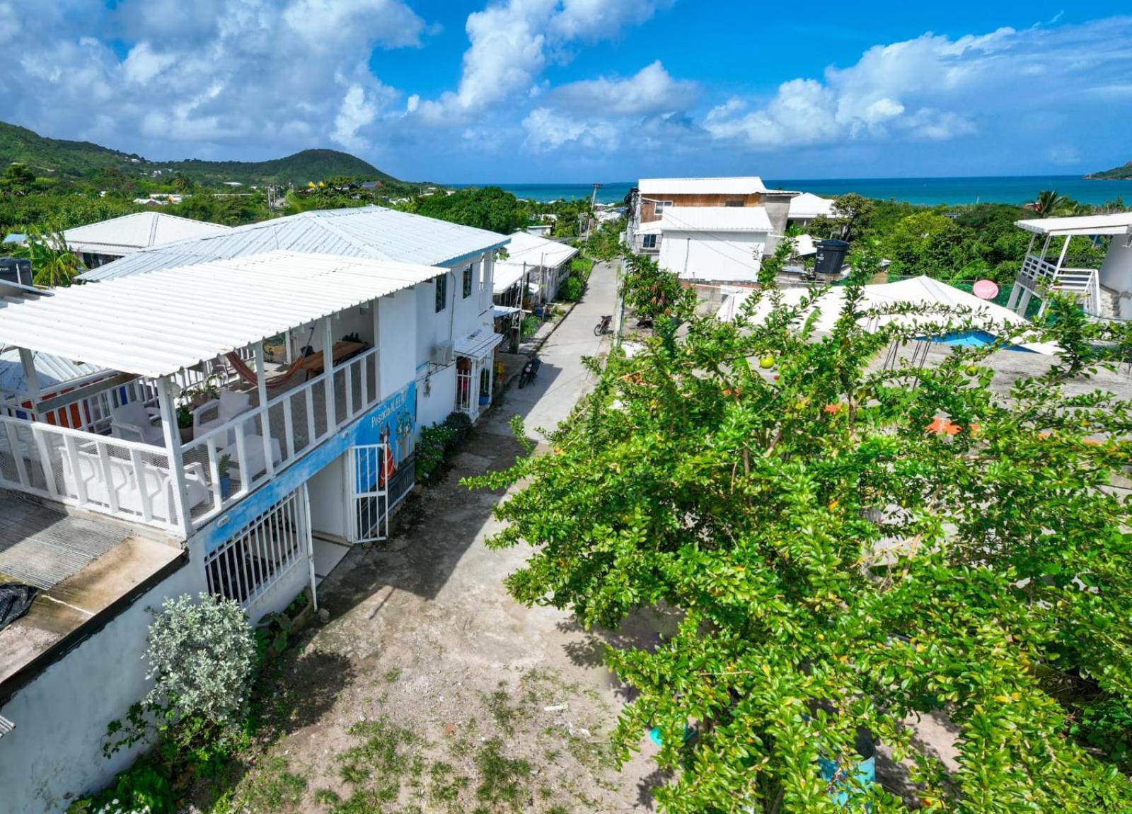 Posada Aleeny Providencia  ภายนอก รูปภาพ