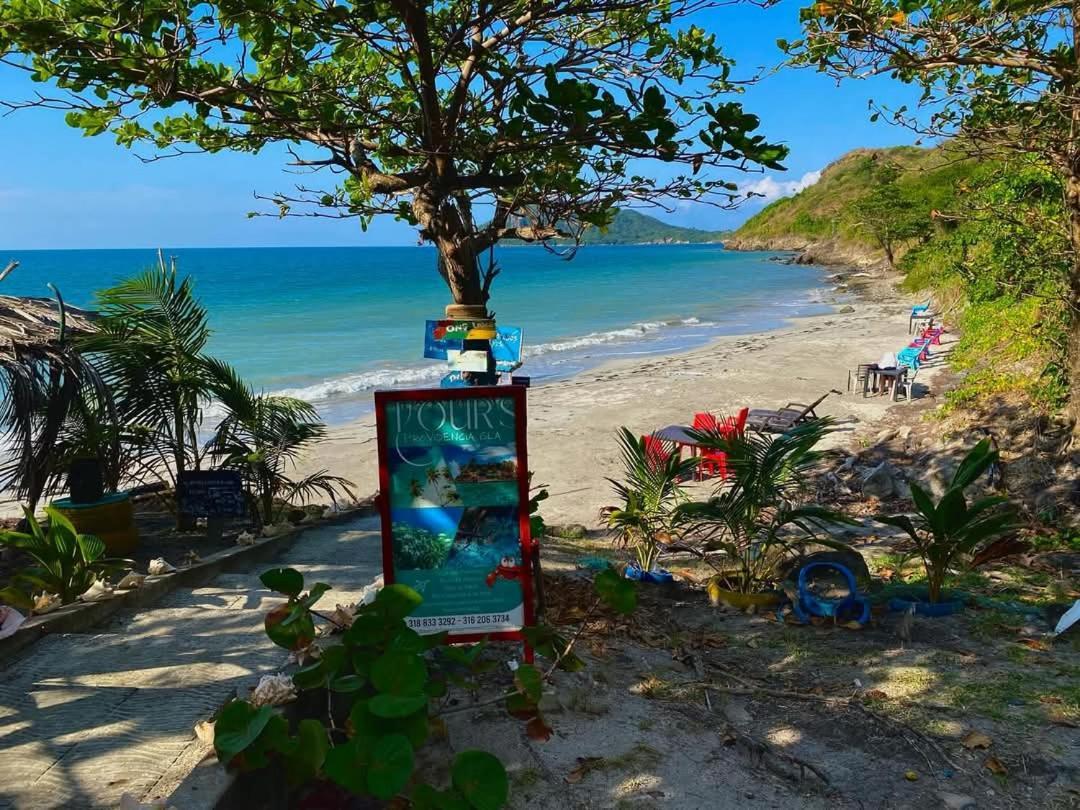 Posada Aleeny Providencia  ภายนอก รูปภาพ